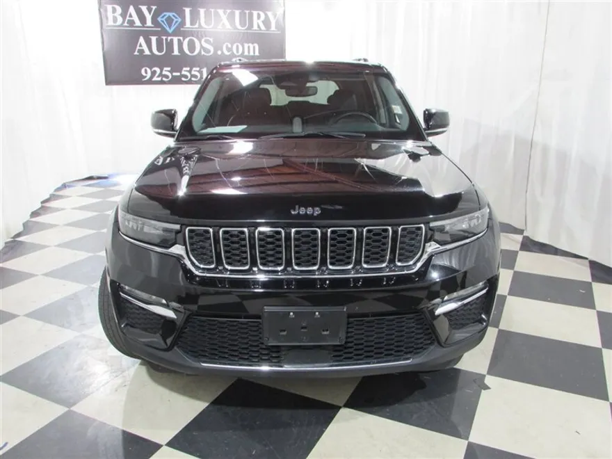 2023 Jeep Grand Cherokee Limited photo 1