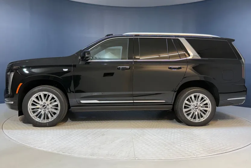 2025 Cadillac Escalade Premium Luxury photo 1