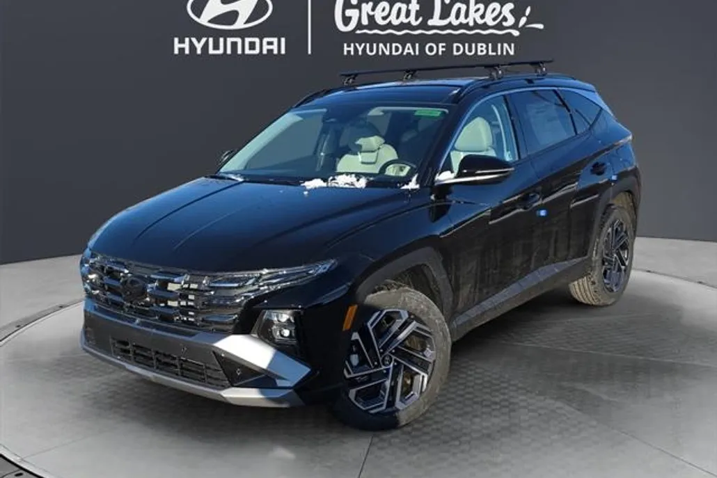 2025 Hyundai Tucson Limited photo 1