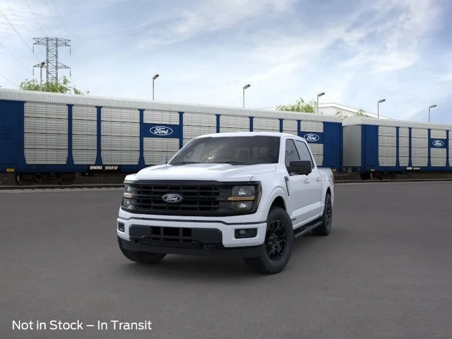 2025 Ford F-150 XLT photo 2