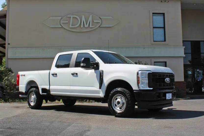 2024 Ford F-250 XL photo 1