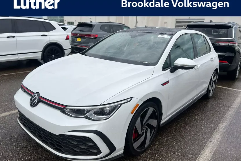 2022 Volkswagen Golf GTI SE photo 1