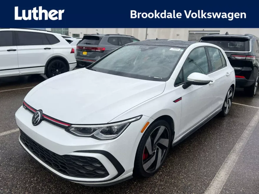 2022 Volkswagen Golf GTI SE photo 1