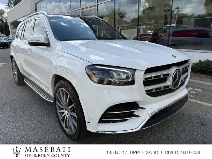 2023 Mercedes Benz GLS 450 4MATIC photo 1