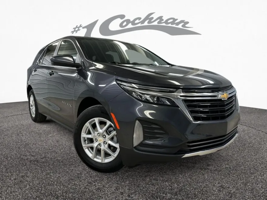 2023 Chevrolet Equinox LT photo 1