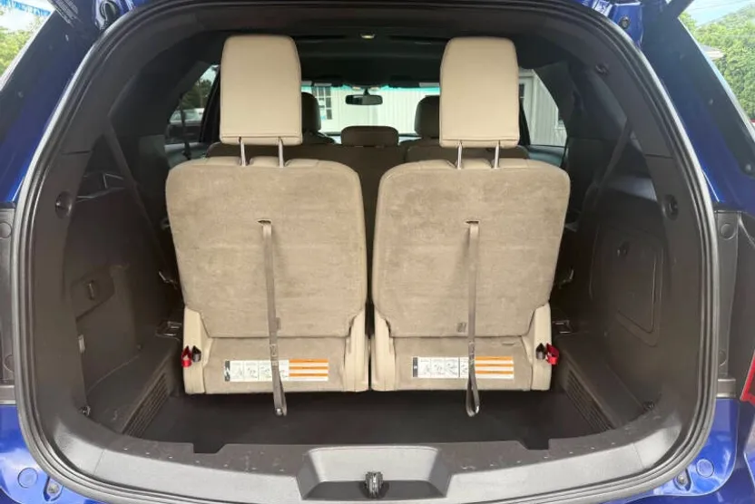 2014 Ford Explorer XLT photo 1