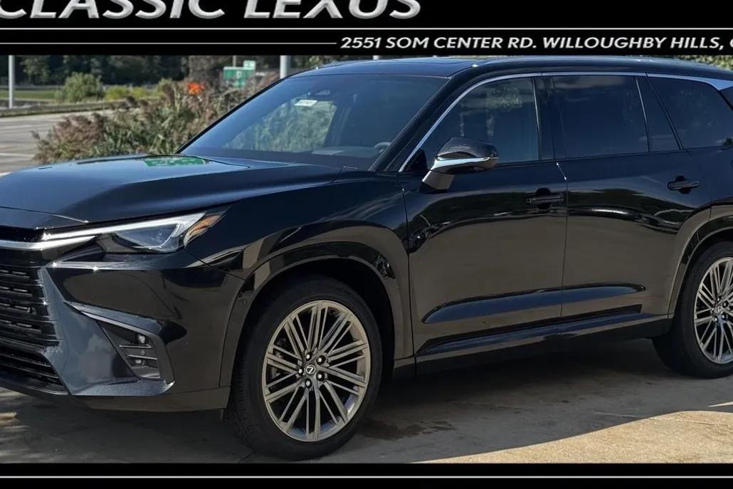 2025 Lexus TX 350 Luxury photo 1