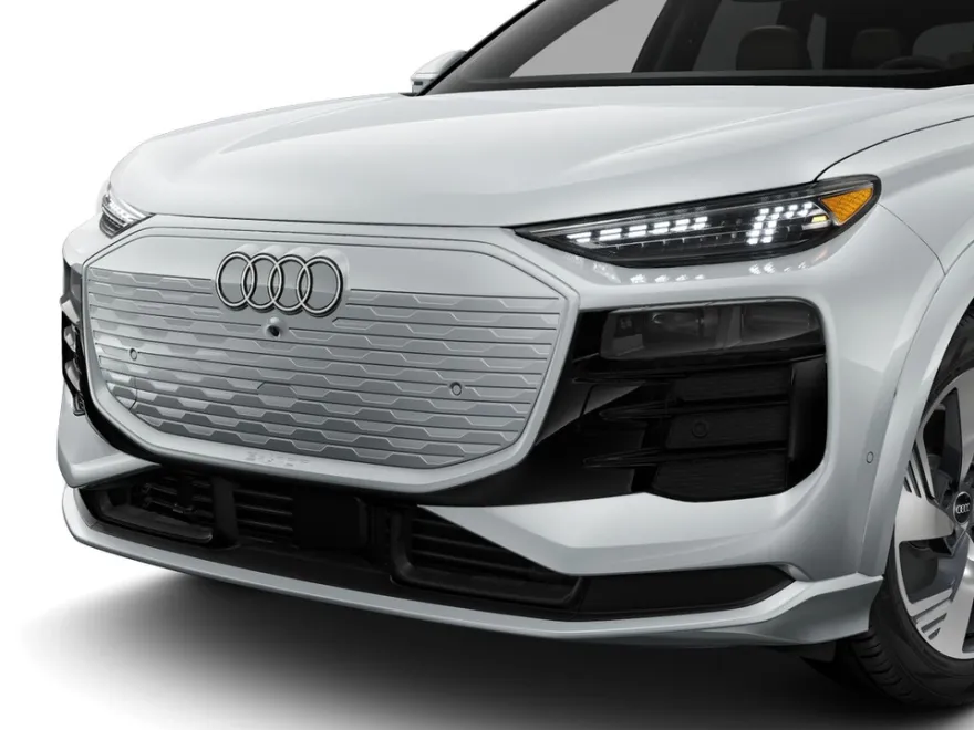 2025 Audi Q6 E-tron Premium Plus photo 2