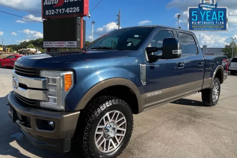2017 Ford F-250 King Ranch photo 1