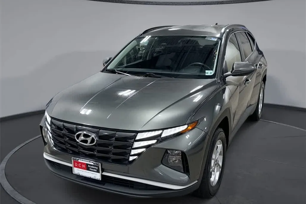 2022 Hyundai Tucson SEL photo 1