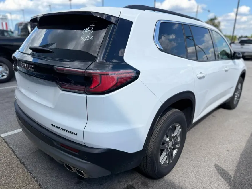 2025 Gmc Acadia Elevation photo 1