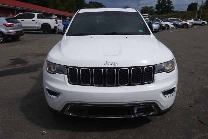 2018 Jeep Grand Cherokee Limited photo 1
