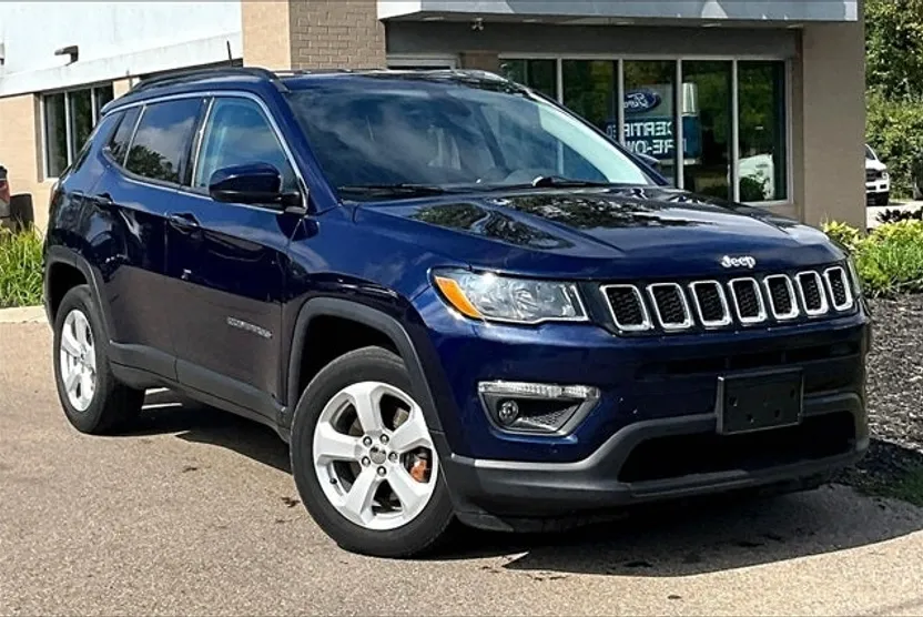 2018 Jeep Compass Latitude photo 1