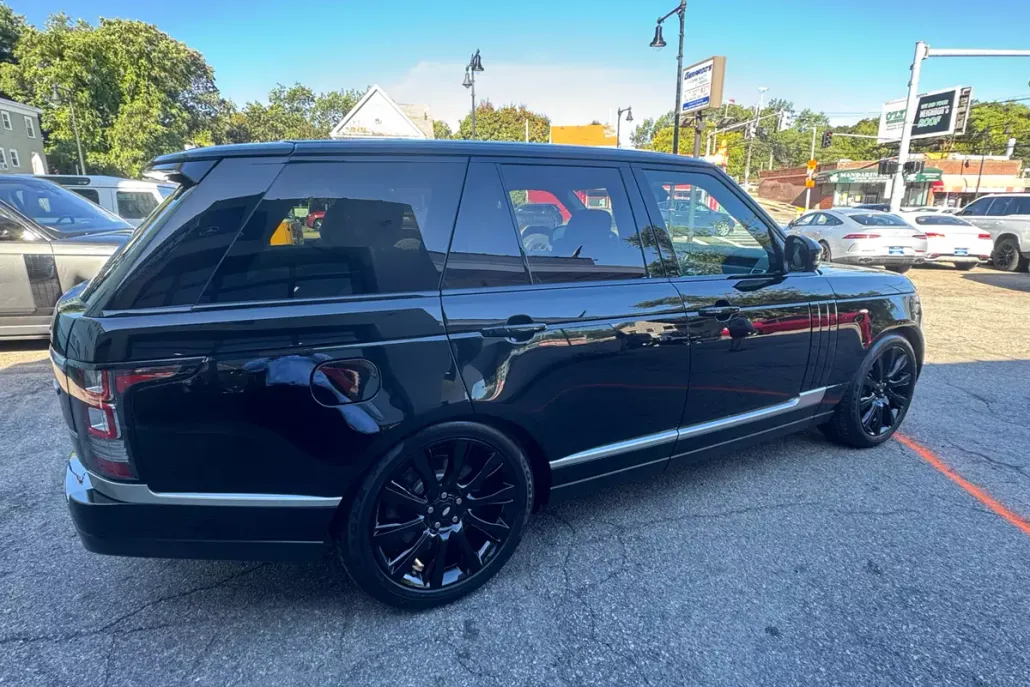 2015 Land Rover Range Rover SuperCharged photo 1