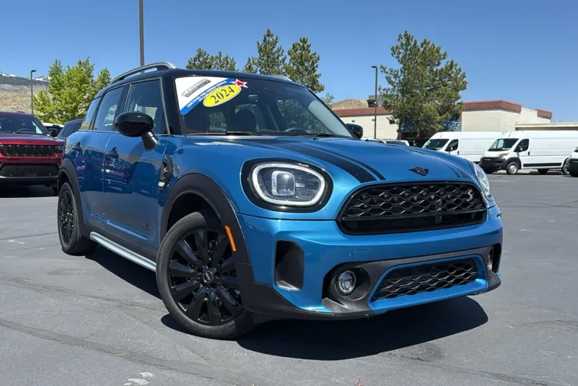 2024 Mini Countryman S ALL4 photo 1