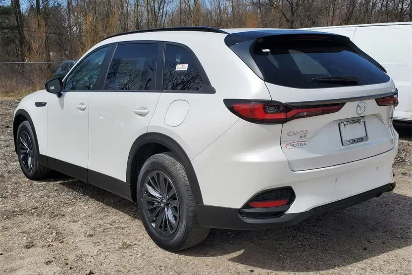 2025 Mazda CX-70 3.3 Turbo Preferred photo 1