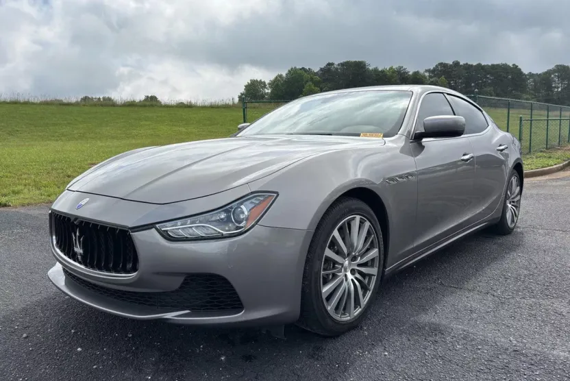 2016 Maserati Ghibli S photo 1