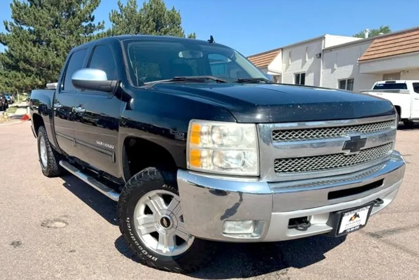 2014 Chevrolet Tahoe LT photo 1