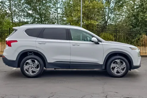 2023 Hyundai Santa Fe SEL photo 2