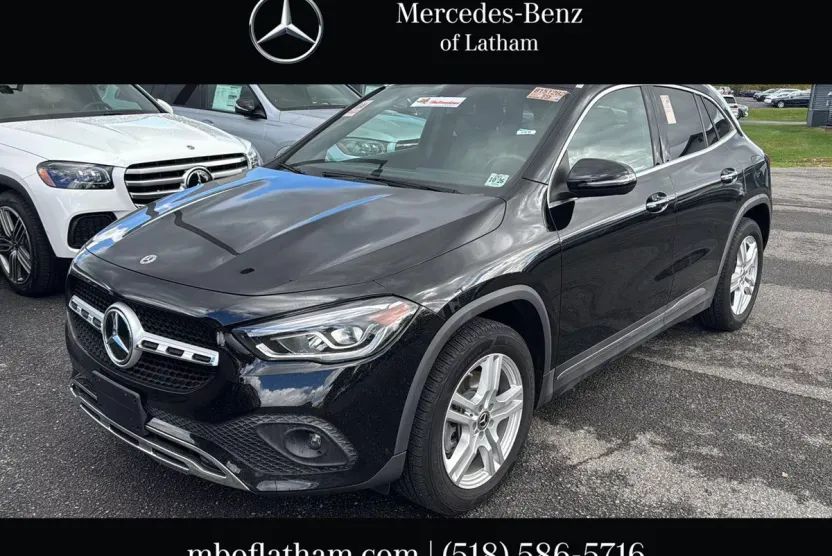 2022 Mercedes Benz GLA 250 4MATIC photo 1