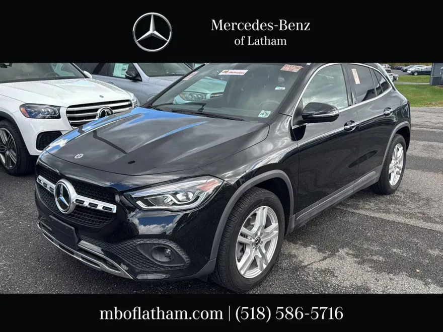 2022 Mercedes Benz GLA 250 4MATIC photo 1