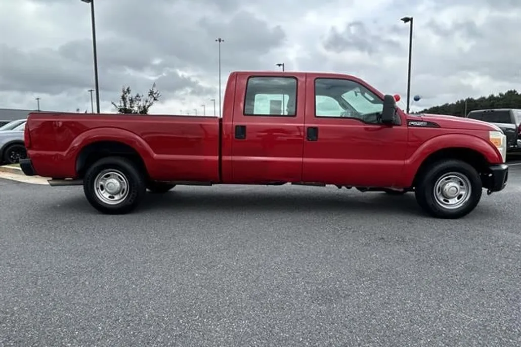 2011 Ford F-250 XL photo 1