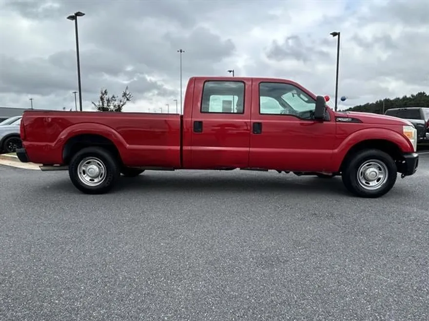 2011 Ford F-250 XL photo 1