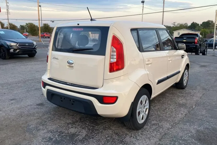 2013 Kia Soul photo 1