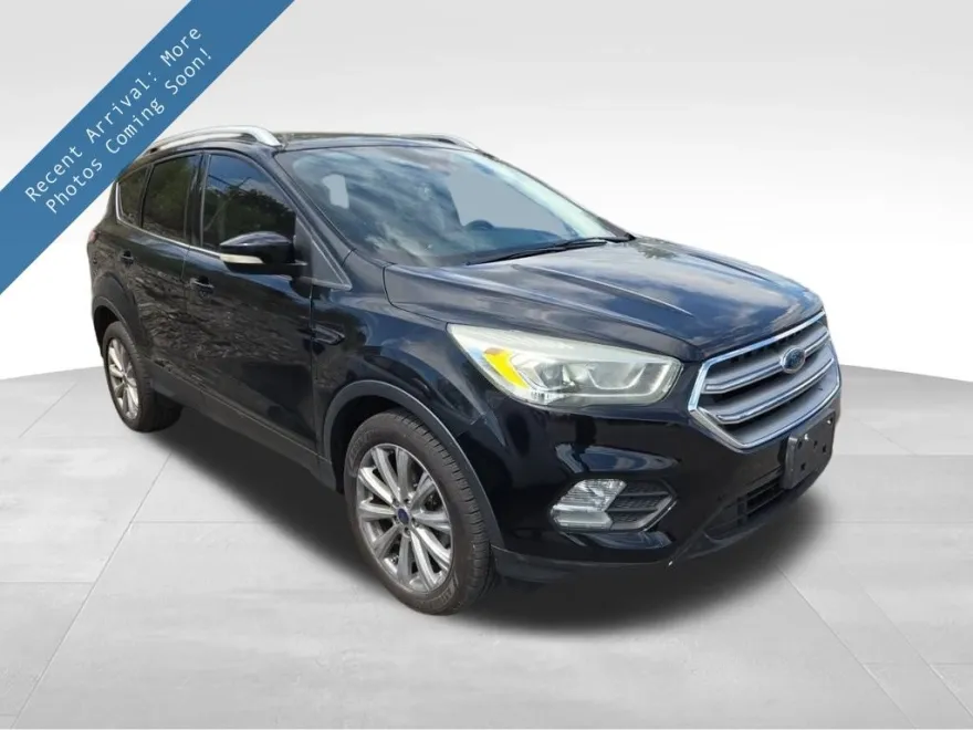 2017 Ford Escape Titanium photo 1
