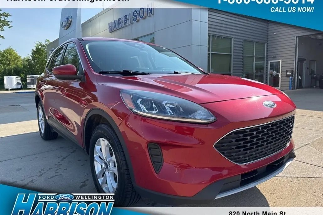 2021 Ford Escape SE photo 1