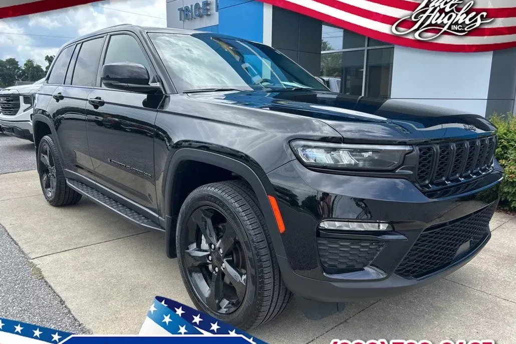 2024 Jeep Grand Cherokee Limited photo 1