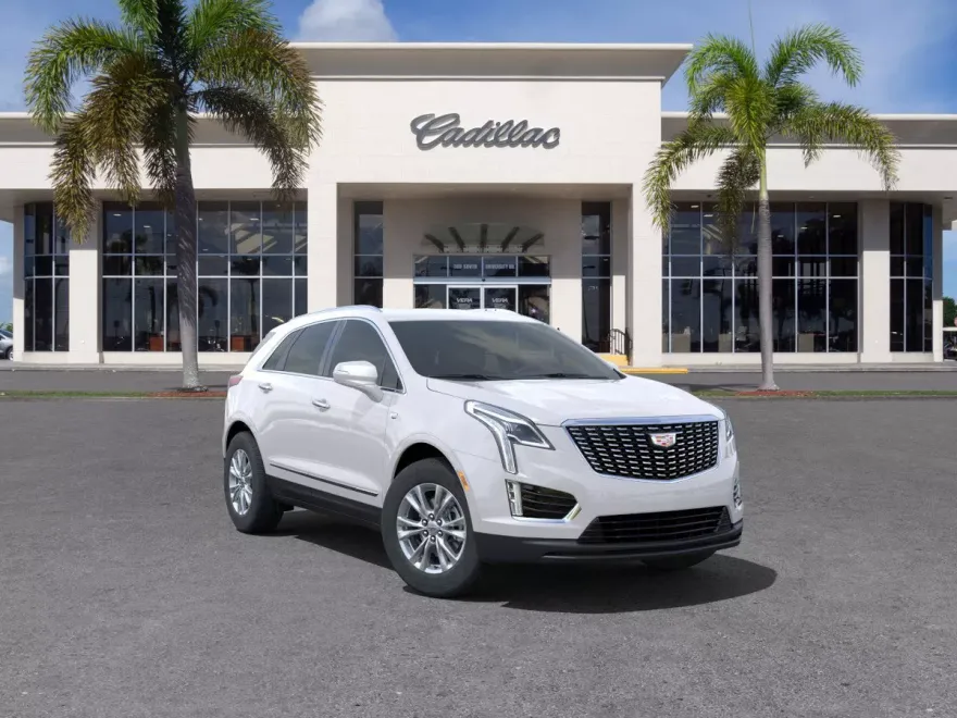 2025 Cadillac XT5 Luxury photo 1