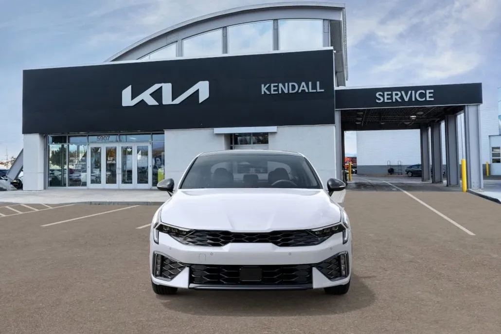 2026 Kia K5 GT-Line photo 1