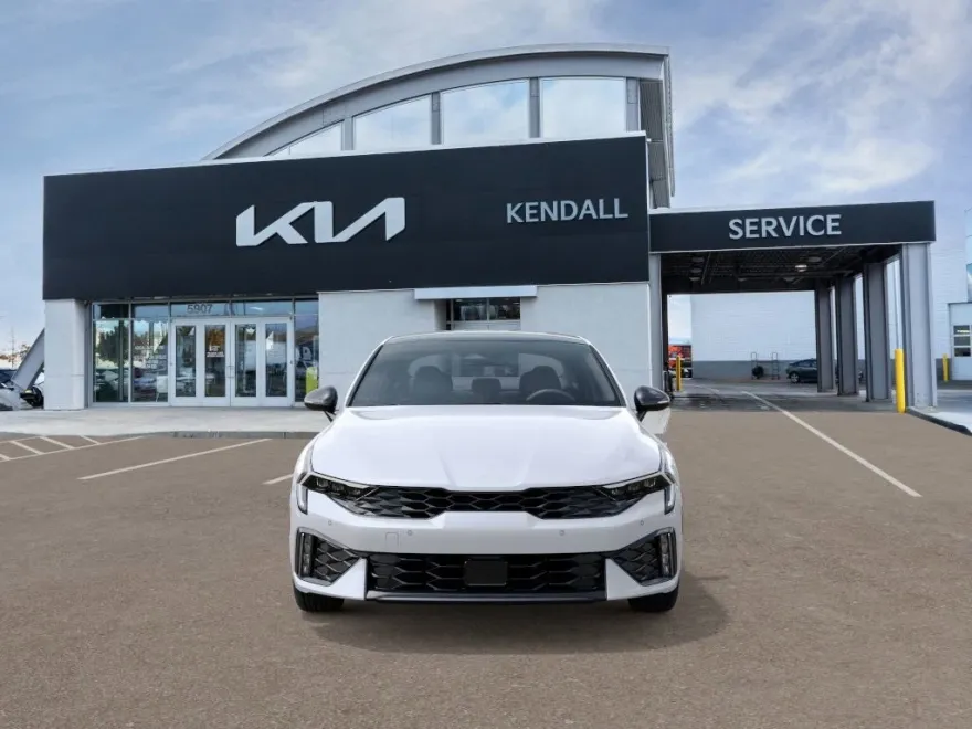 2026 Kia K5 GT-Line photo 1