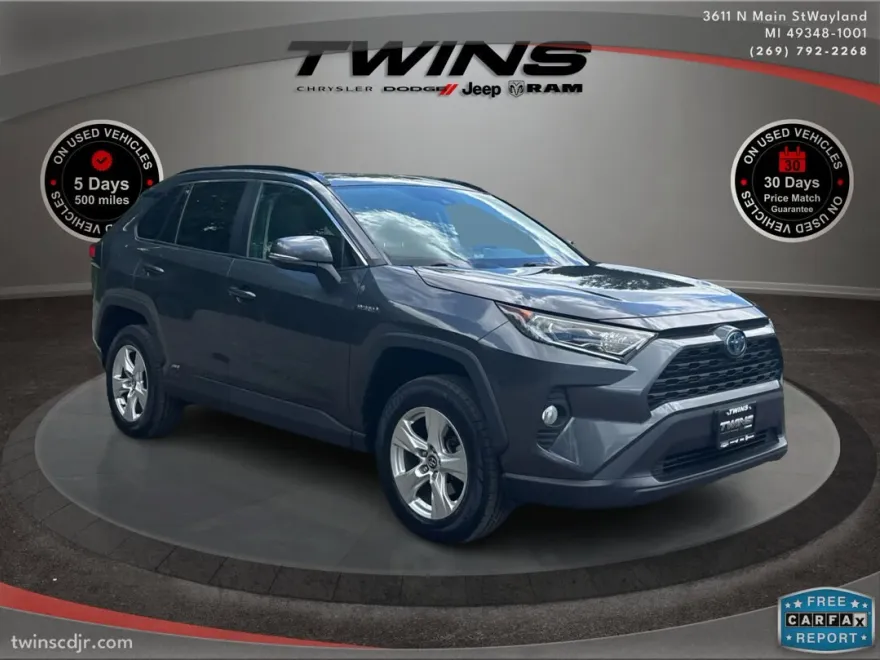 2020 Toyota RAV4 Hybrid XLE photo 1