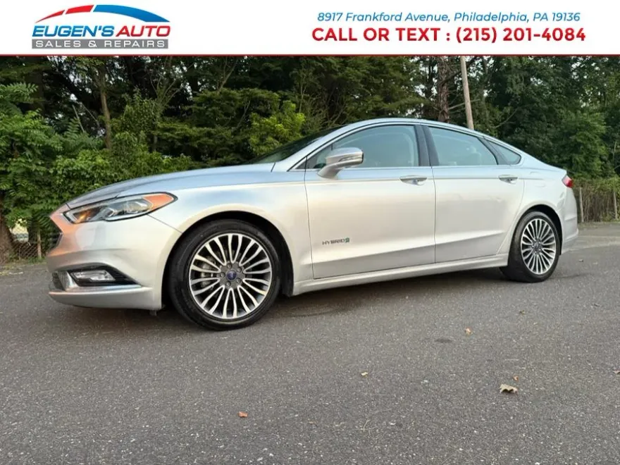 2017 Ford Fusion Hybrid Titanium photo 1