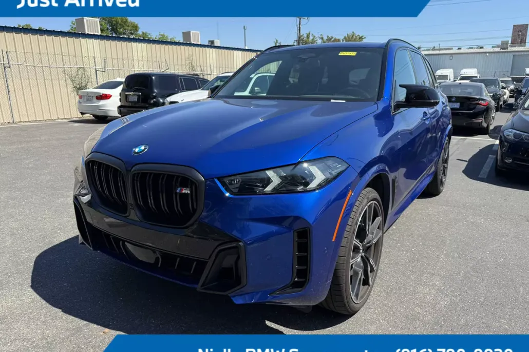 2025 Bmw X5 M60i photo 1