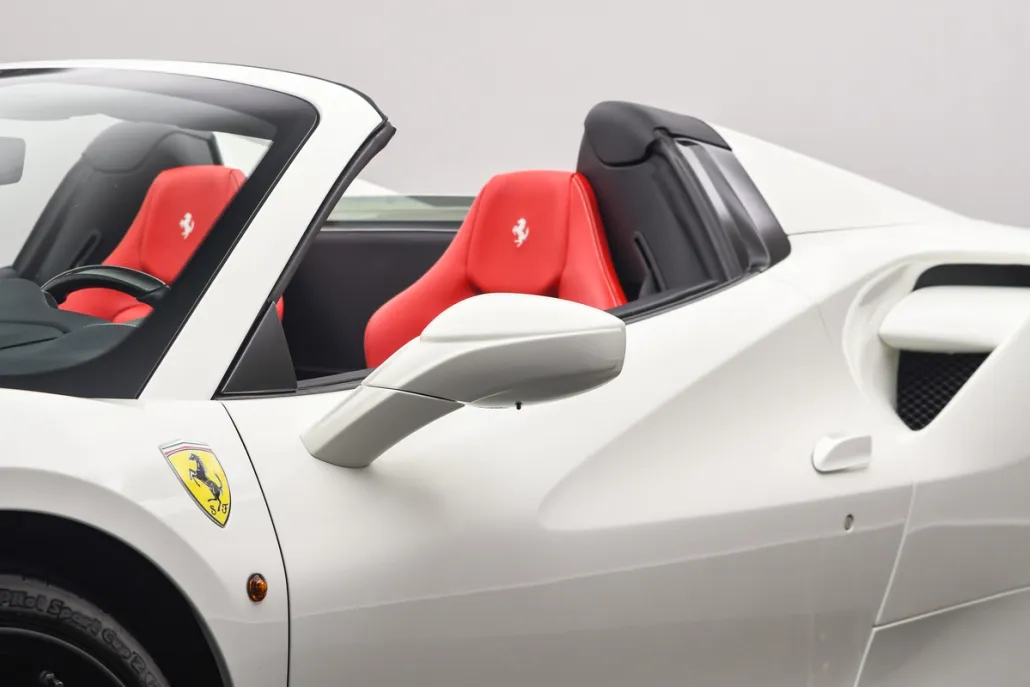 2016 Ferrari 488 Spider photo 1
