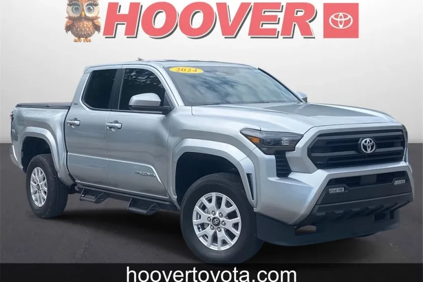 2024 Toyota Tacoma SR5 photo 1
