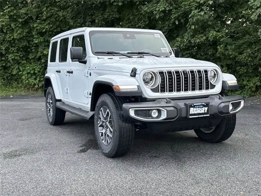 2025 Jeep Wrangler Sahara photo 1