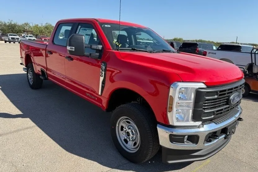 2026 Ford F-350 XL photo 1