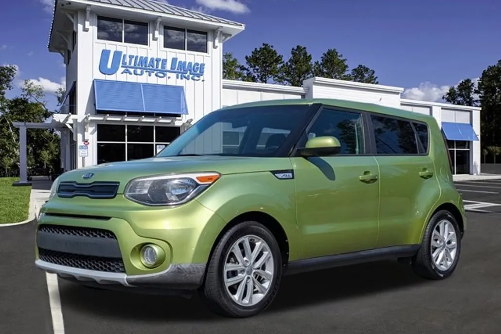 2019 Kia Soul Plus photo 1