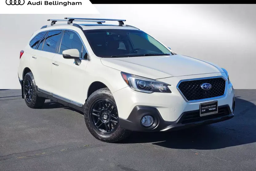 2018 Subaru Outback 2.5i Touring photo 1