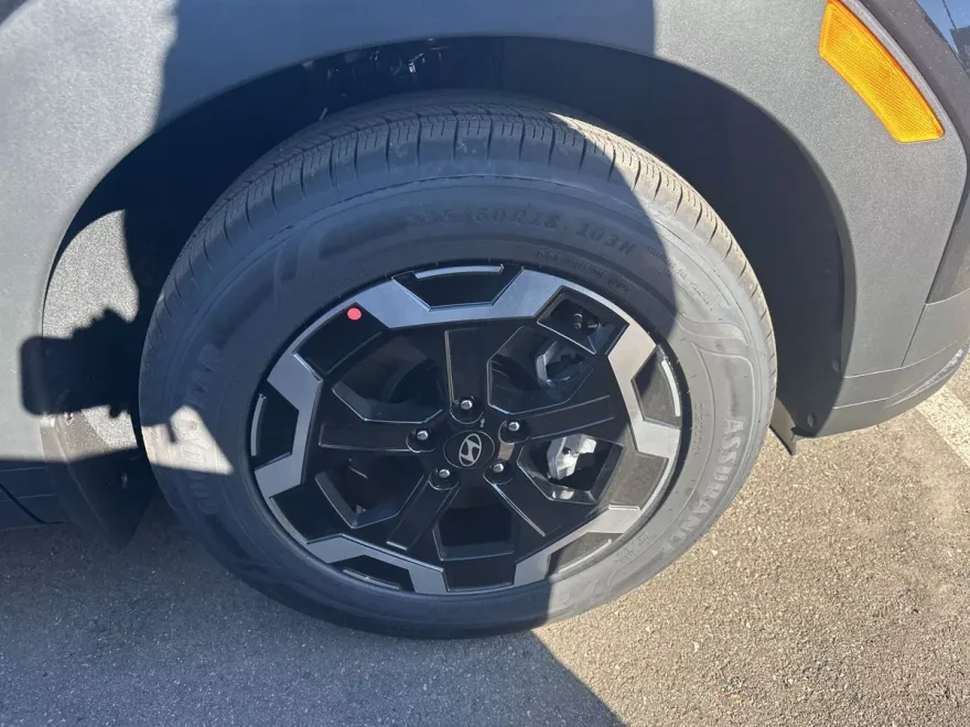 2026 Hyundai Santa Fe SE photo 1
