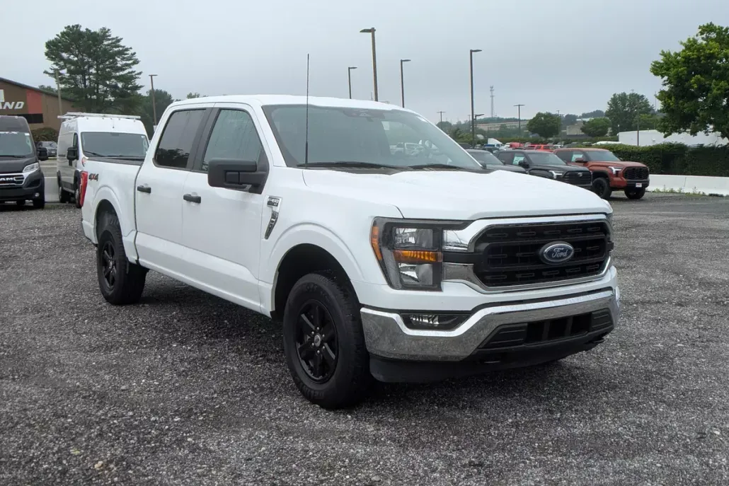 2023 Ford F-150 XLT photo 1