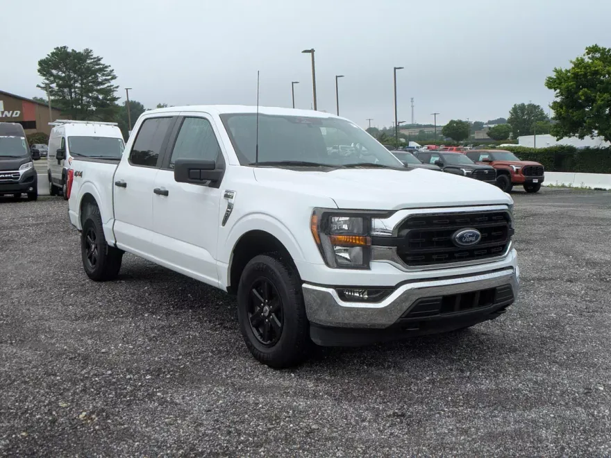 2023 Ford F-150 XLT photo 1