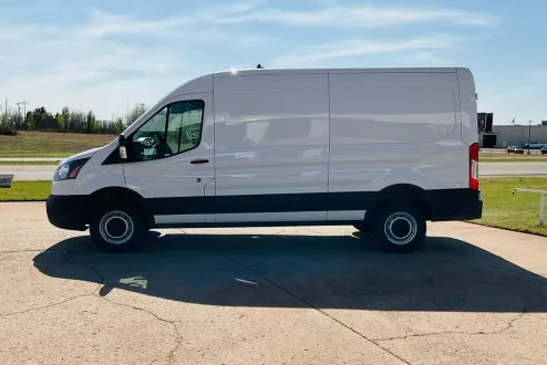 2025 Ford Transit Cargo Van photo 3