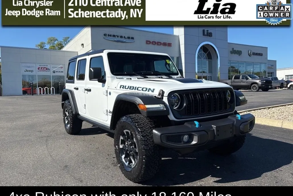 2024 Jeep Wrangler Rubicon 4xe photo 1