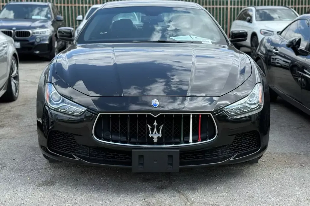 2016 Maserati Ghibli photo 1