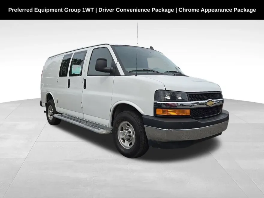 2023 Chevrolet Express 2500 Van Cargo photo 1
